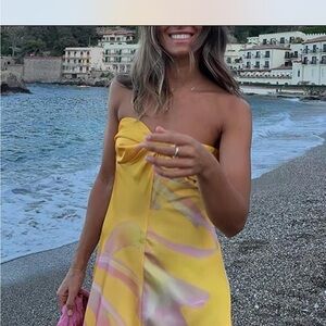 Elegant Yellow Strapless Dress